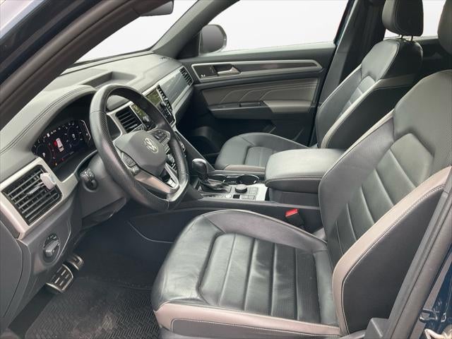 2022 Volkswagen Atlas Cross Sport 3.6L V6 SEL Premium R-Line