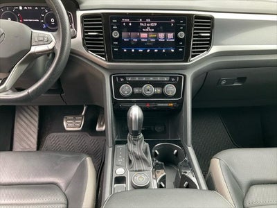 2022 Volkswagen Atlas Cross Sport 3.6L V6 SEL Premium R-Line