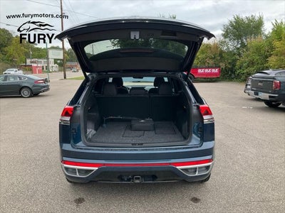2022 Volkswagen Atlas Cross Sport 3.6L V6 SEL Premium R-Line