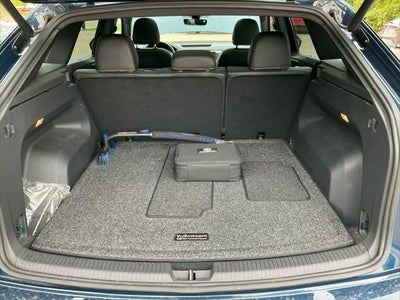 2022 Volkswagen Atlas Cross Sport 3.6L V6 SEL Premium R-Line