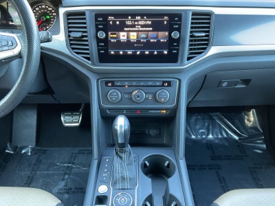 2021 Volkswagen Atlas Cross Sport 3.6L V6 SE w/Technology R-Line