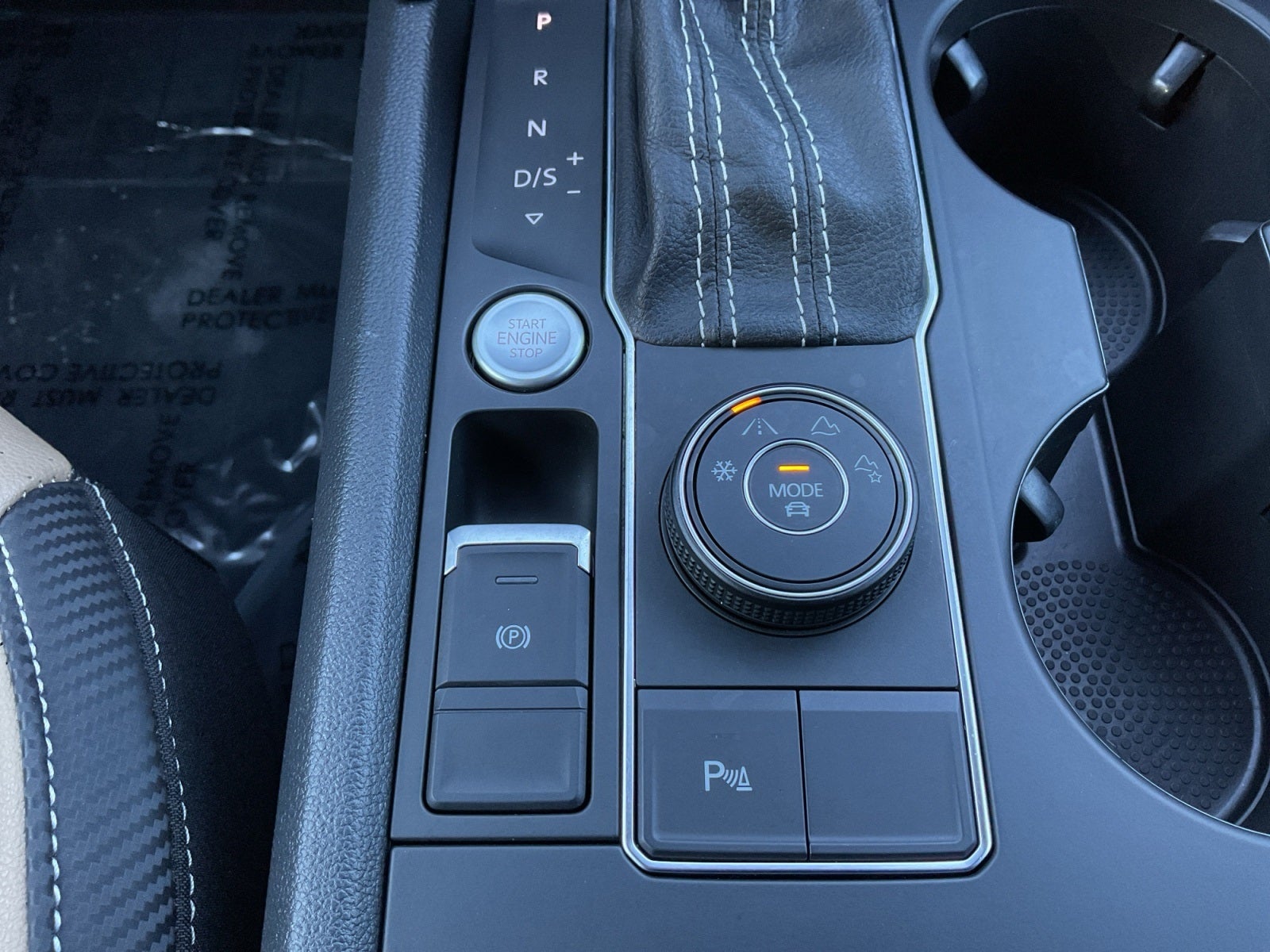 2021 Volkswagen Atlas Cross Sport 3.6L V6 SE w/Technology R-Line