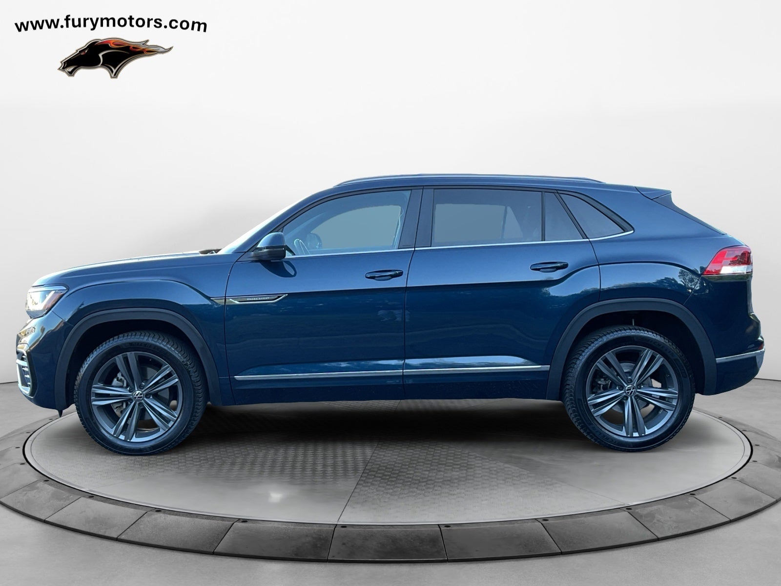 2021 Volkswagen Atlas Cross Sport 3.6L V6 SE w/Technology R-Line