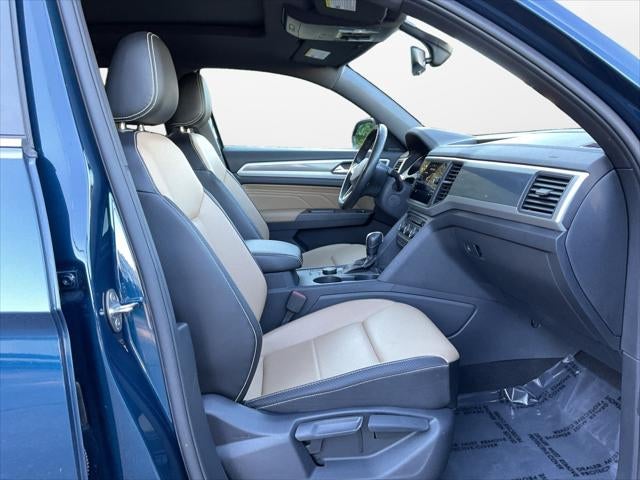 2021 Volkswagen Atlas Cross Sport 3.6L V6 SE w/Technology R-Line