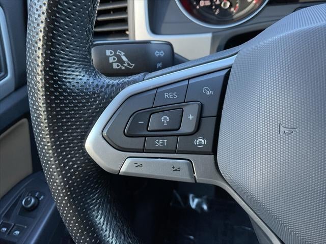 2021 Volkswagen Atlas Cross Sport 3.6L V6 SE w/Technology R-Line