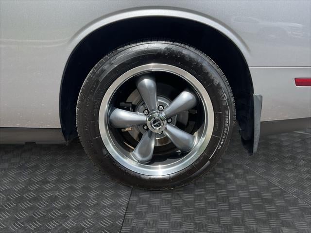 2014 Dodge Challenger R/T Plus