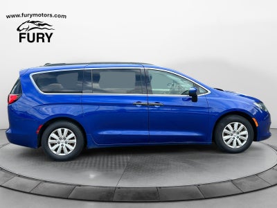 2019 Chrysler Pacifica L