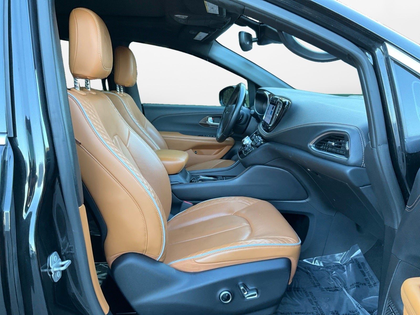 2021 Chrysler Pacifica Hybrid Pinnacle