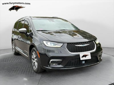 2021 Chrysler Pacifica Hybrid Pinnacle