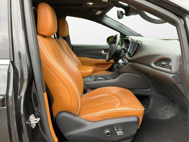 2021 Chrysler Pacifica Hybrid Pinnacle