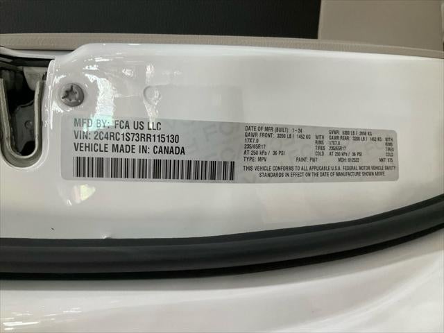 2024 Chrysler Pacifica Hybrid Select