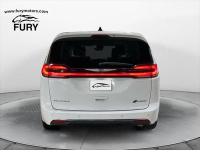 2024 Chrysler Pacifica Hybrid Select
