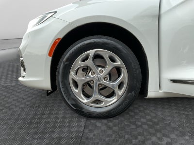 2021 Chrysler Pacifica Limited AWD