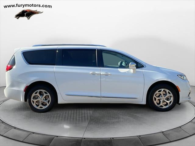 2021 Chrysler Pacifica Limited AWD
