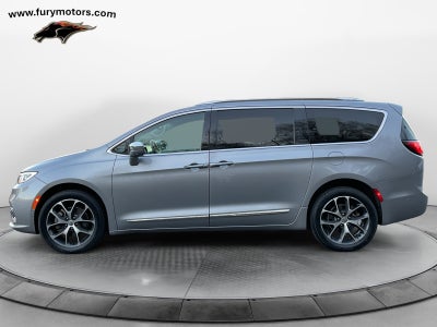 2021 Chrysler Pacifica Limited AWD