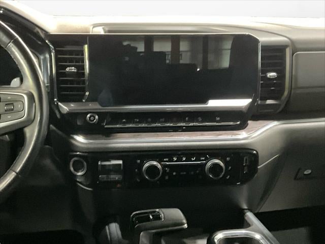 2023 Chevrolet Silverado 1500 4WD Crew Cab Short Bed LTZ
