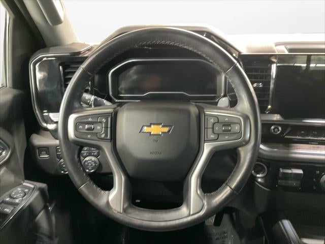 2023 Chevrolet Silverado 1500 4WD Crew Cab Short Bed LTZ