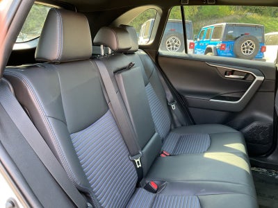 2021 Toyota RAV4 Hybrid XSE