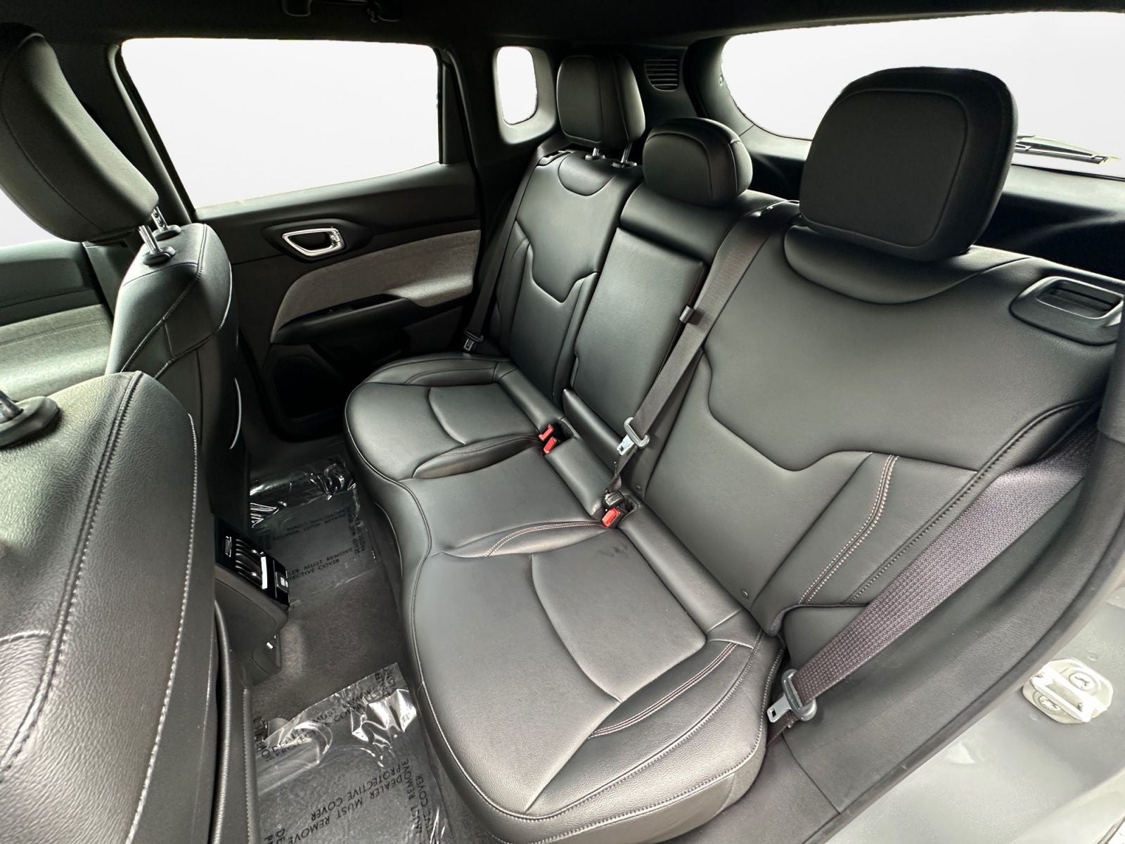 2023 Jeep Compass Latitude Lux FWD