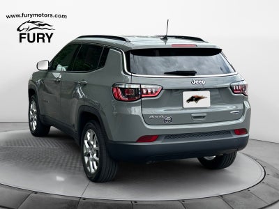 2023 Jeep Compass Latitude Lux FWD