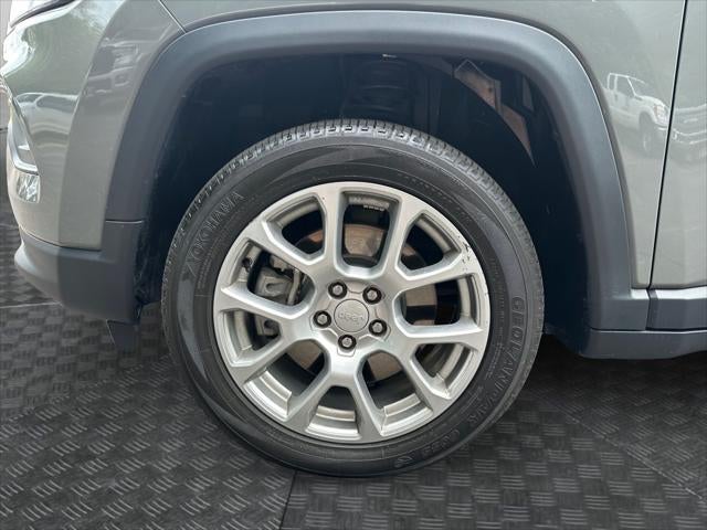 2023 Jeep Compass Latitude Lux FWD