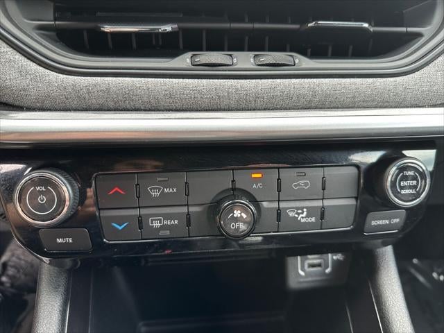 2023 Jeep Compass Latitude Lux FWD