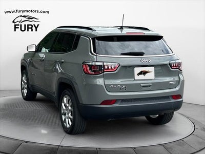 2023 Jeep Compass Latitude Lux FWD