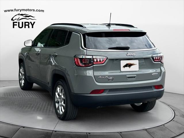 2023 Jeep Compass Latitude Lux FWD