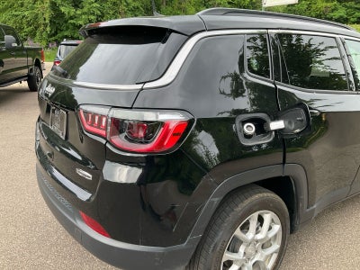 2024 Jeep Compass Latitude Lux