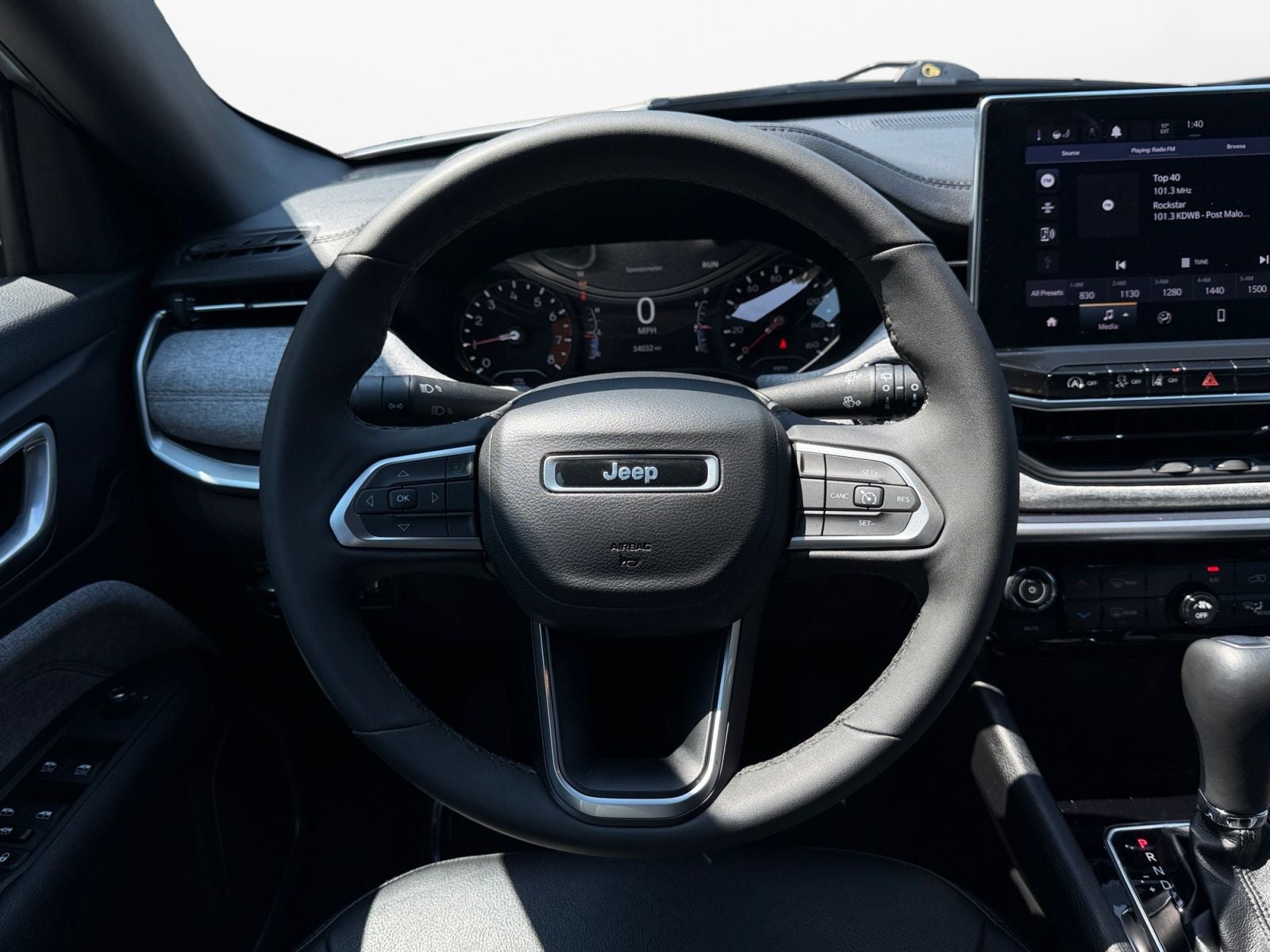 2023 Jeep Compass Latitude Lux FWD