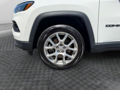 2023 Jeep Compass Latitude Lux FWD