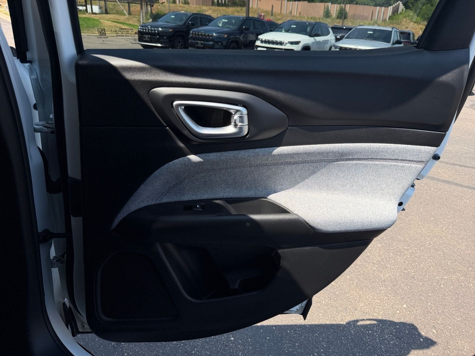 2023 Jeep Compass Latitude Lux FWD