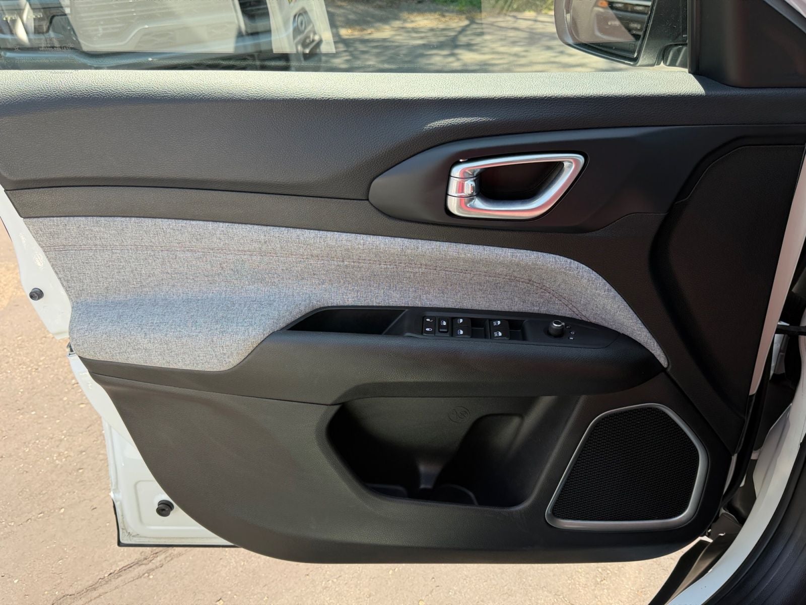 2023 Jeep Compass Latitude Lux FWD