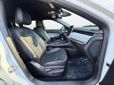2023 Jeep Compass Latitude Lux FWD