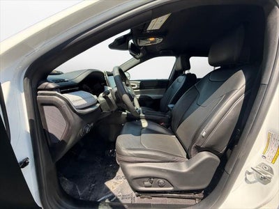 2023 Jeep Compass Latitude Lux FWD