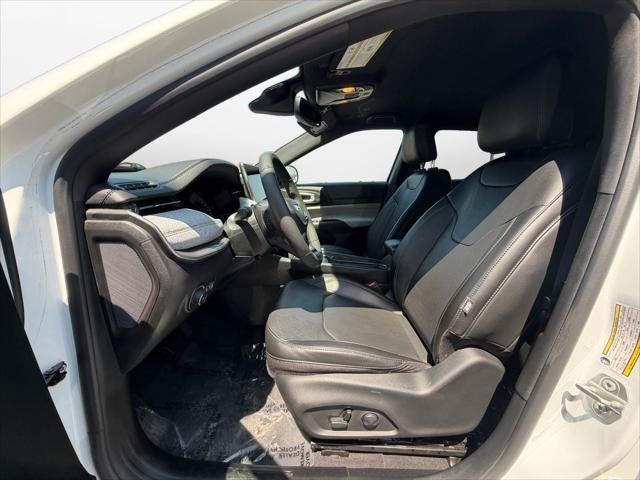 2023 Jeep Compass Latitude Lux FWD
