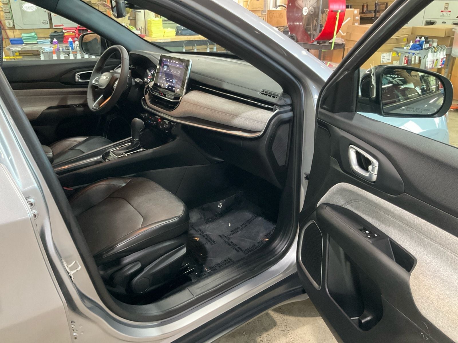 2023 Jeep Compass Latitude Lux