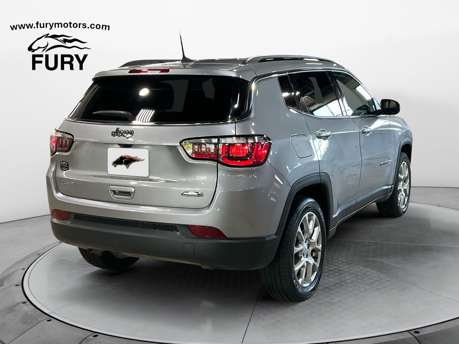 2023 Jeep Compass Latitude Lux