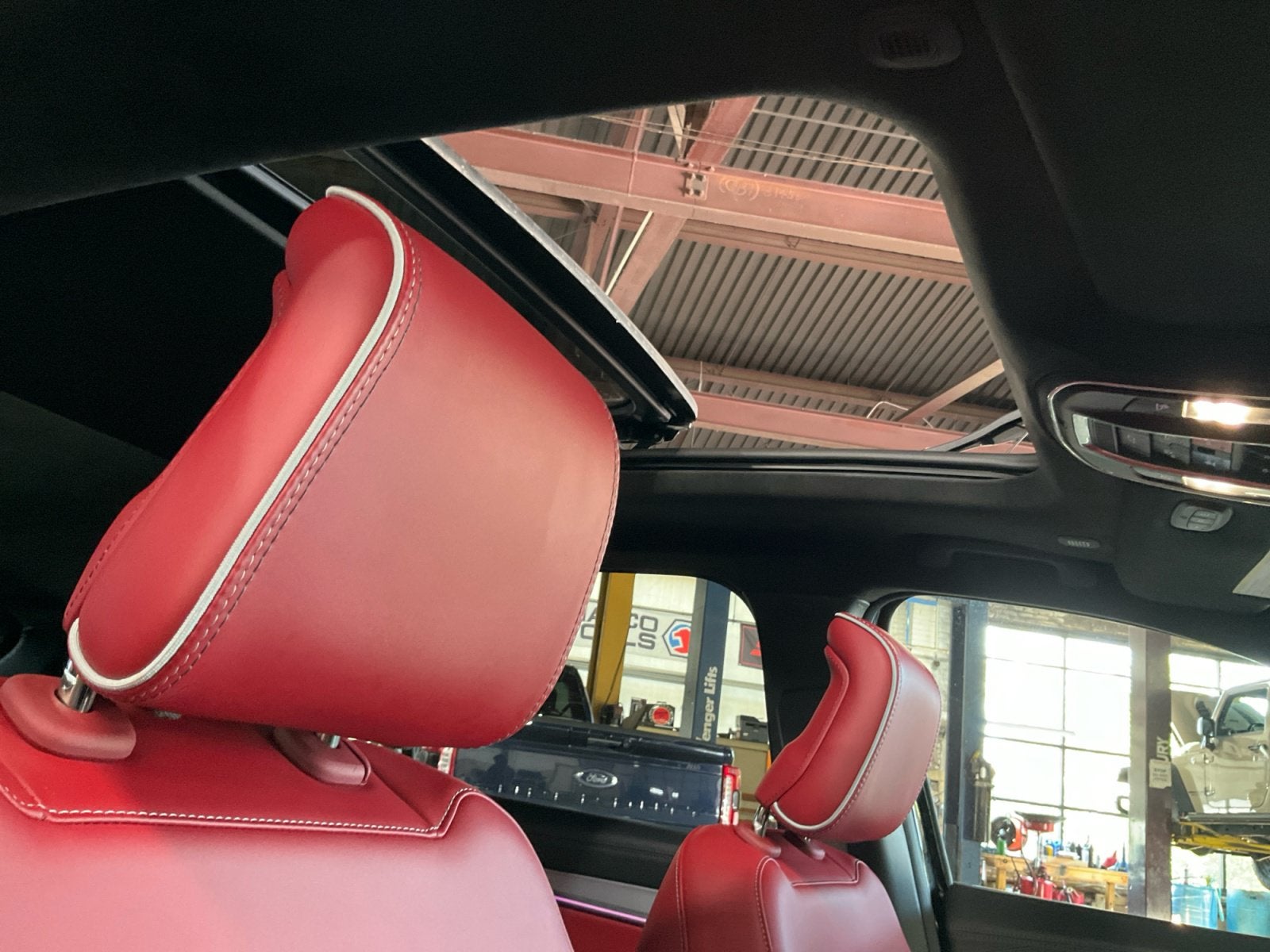 2024 Jeep Wagoneer S Launch Edition