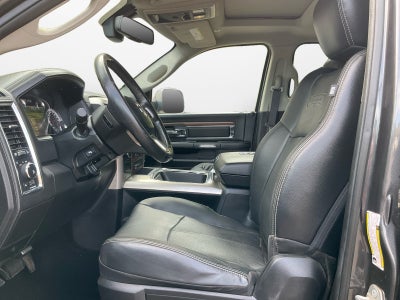 2018 RAM 3500 Laramie Crew Cab 4x4 6'4' Box