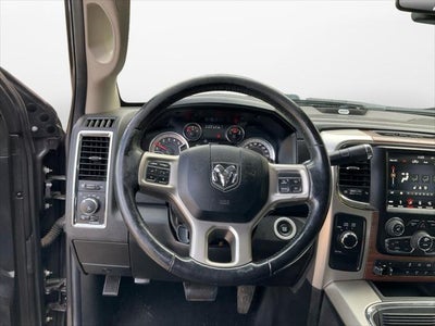 2018 RAM 3500 Laramie Crew Cab 4x4 6'4' Box