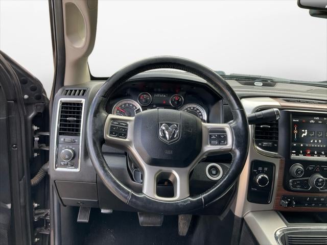 2018 RAM 3500 Laramie Crew Cab 4x4 6'4' Box