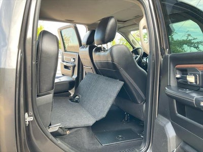 2018 RAM 3500 Laramie Crew Cab 4x4 6'4' Box