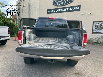2018 RAM 3500 Laramie Crew Cab 4x4 6'4' Box
