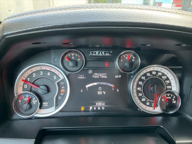 2018 RAM 3500 Laramie Crew Cab 4x4 6'4' Box