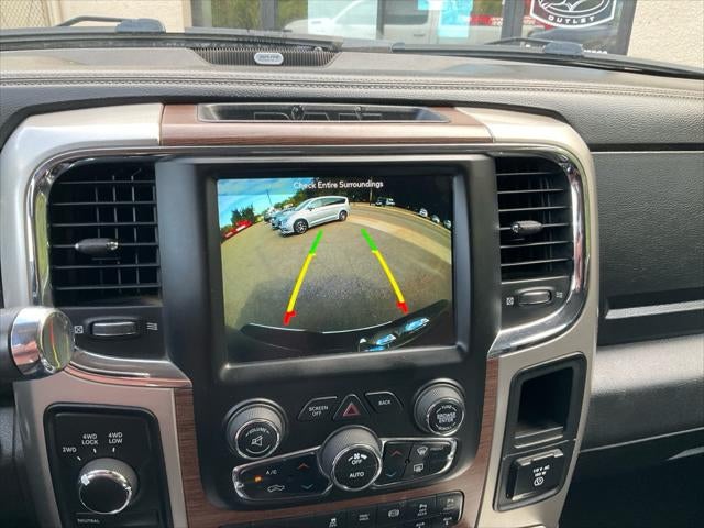 2018 RAM 3500 Laramie Crew Cab 4x4 6'4' Box