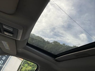 2018 RAM 3500 Laramie Crew Cab 4x4 6'4' Box