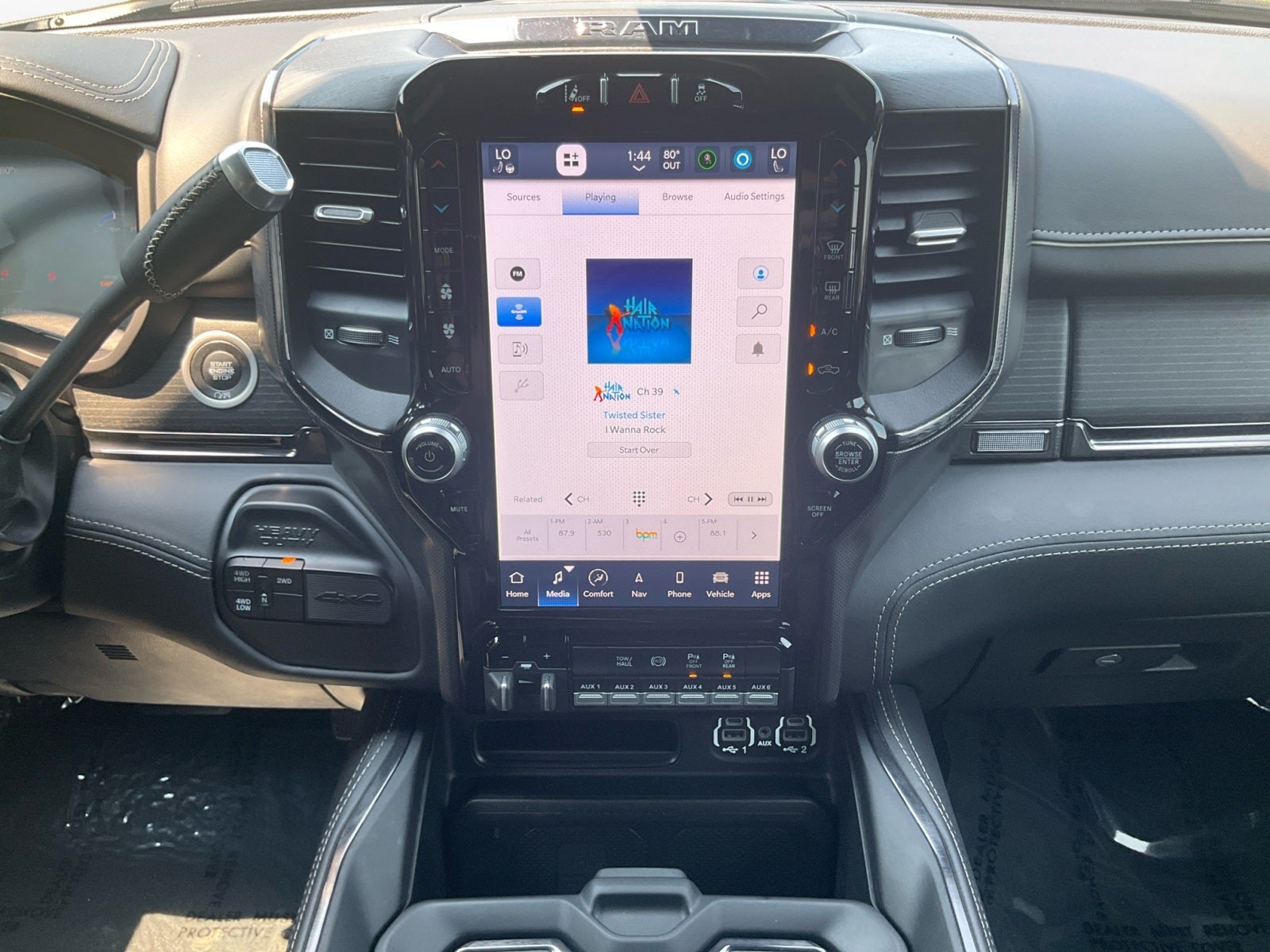 2024 RAM 3500 Limited Mega Cab 4x4 6'4' Box