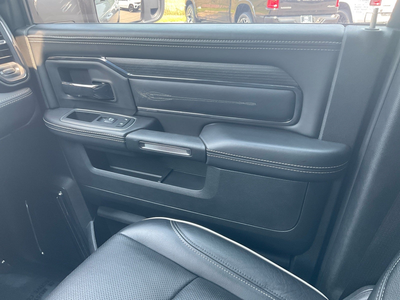 2024 RAM 3500 Limited Mega Cab 4x4 6'4' Box