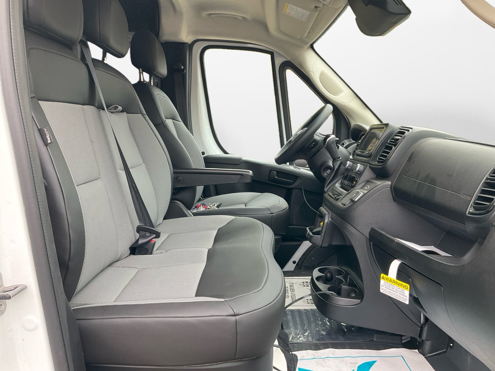 2025 RAM ProMaster 1500 Cargo Van Tradesman Low Roof 118' WB w/Pass Seat
